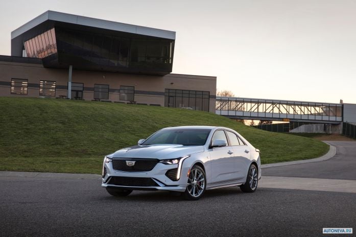 2020 Cadillac CT4 Sport - фотография 2 из 10