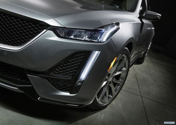 2020 Cadillac CT5 Sport - фотография 5 из 7 2020 Cadillac CT5 Sport - фотография 5 из 7