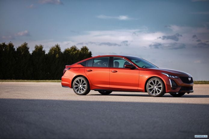 2020 Cadillac CT5-V - фотография 4 из 6 2020 Cadillac CT5-V - фотография 4 из 6