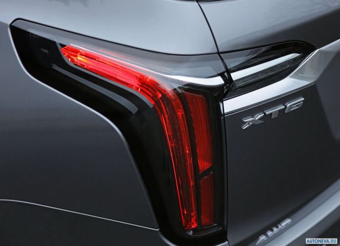 2020 Cadillac XT6 - фотография 16 из 22