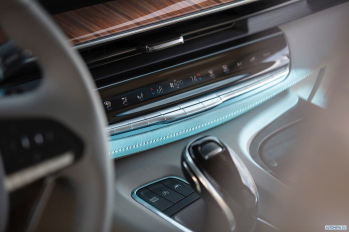 2021 Cadillac Escalade Platinum Luxury - фотография 18 из 33 2021 Cadillac Escalade Platinum Luxury - фотография 18 из 33