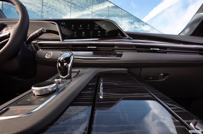 2021 Cadillac Escalade Platinum Sport - фотография 19 из 23 2021 Cadillac Escalade Platinum Sport - фотография 19 из 23