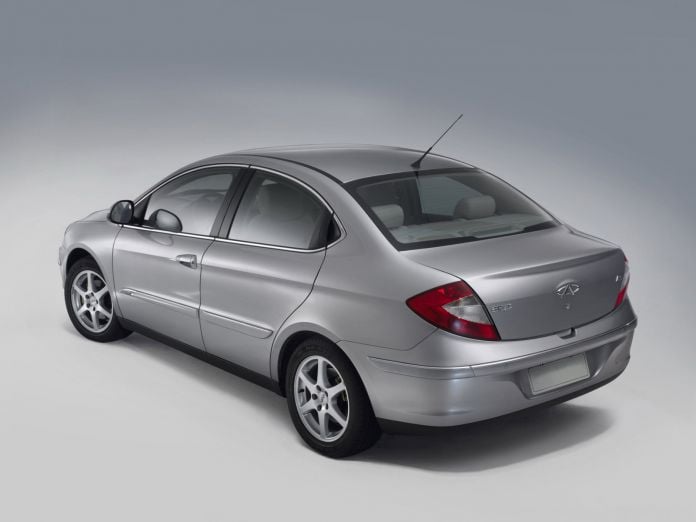 2010 Chery M11 - фотография 7 из 19 2010 Chery M11 - фотография 7 из 19