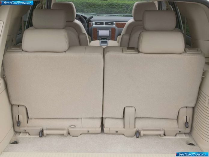 2007 Chevrolet Tahoe - фотография 11 из 20 2007 Chevrolet Tahoe - фотография 11 из 20