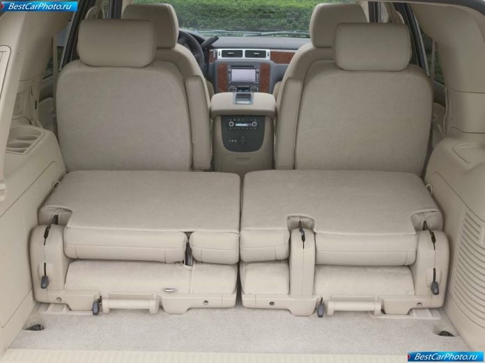 2007 Chevrolet Tahoe - фотография 13 из 20