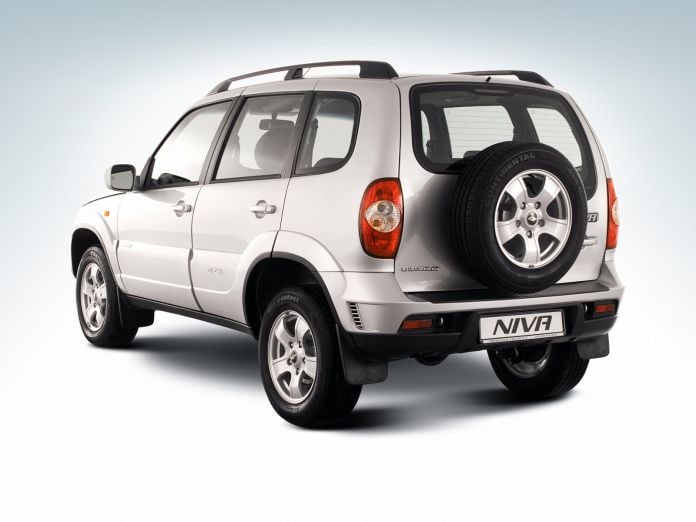 2009 Chevrolet Niva - фотография 12 из 19 2009 Chevrolet Niva - фотография 12 из 19