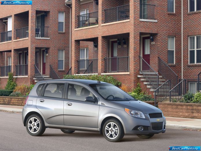 2009 Chevrolet Aveo5 - фотография 4 из 29