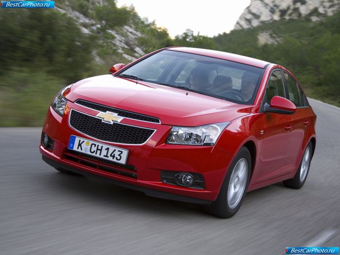 2009 Chevrolet Cruze - фотография 1 из 32 2009 Chevrolet Cruze - фотография 1 из 32