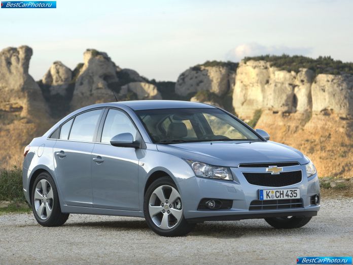 2009 Chevrolet Cruze - фотография 3 из 32 2009 Chevrolet Cruze - фотография 3 из 32