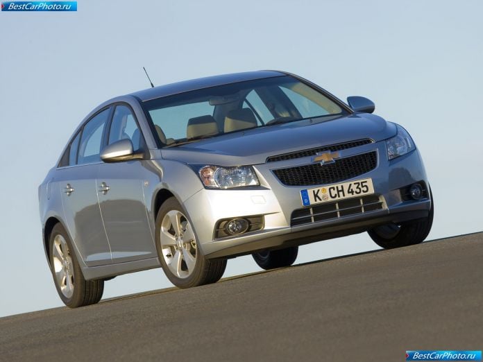 2009 Chevrolet Cruze - фотография 4 из 32 2009 Chevrolet Cruze - фотография 4 из 32