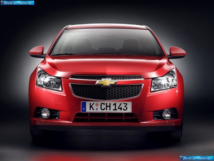 2009 Chevrolet Cruze - фотография 19 из 32