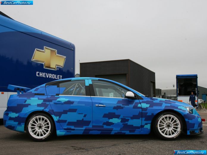 2009 Chevrolet Cruze Wtcc - фотография 2 из 2 2009 Chevrolet Cruze Wtcc - фотография 2 из 2