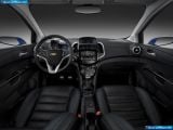 chevrolet_2010-aveo_rs_concept_1600x1200_009.jpg