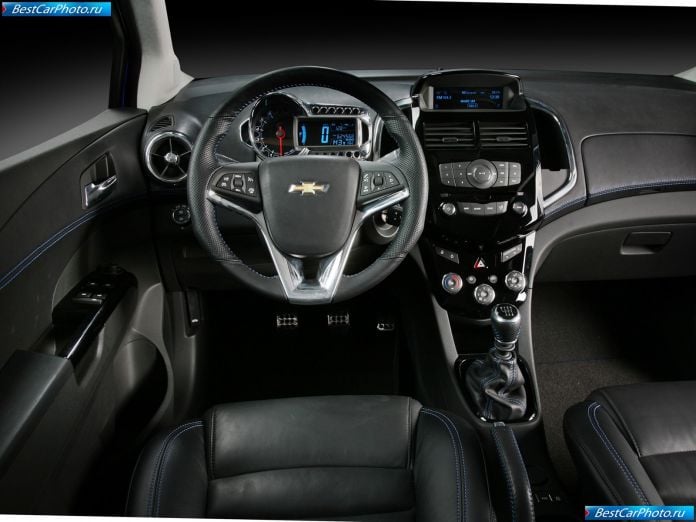 2010 Chevrolet Aveo Rs Concept - фотография 10 из 15