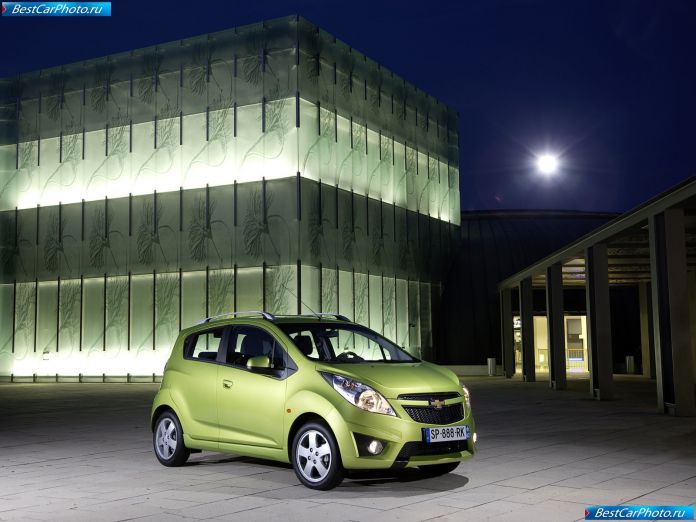 2010 Chevrolet Spark - фотография 16 из 130