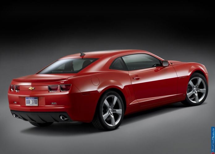 2010 Chevrolet Camaro - фотография 34 из 81