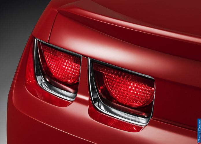 2010 Chevrolet Camaro - фотография 48 из 81