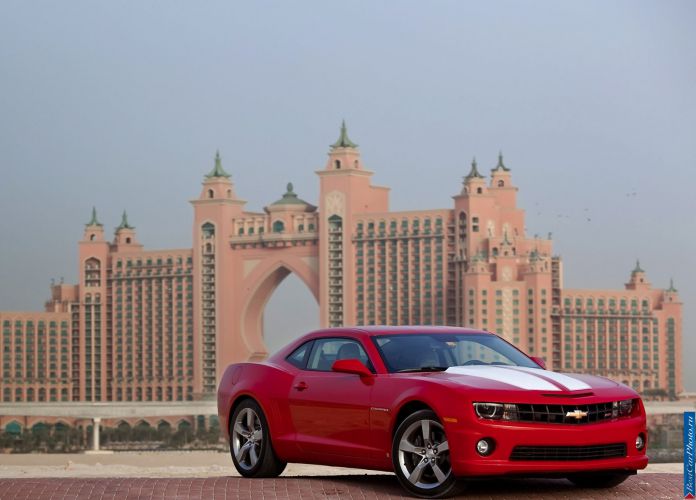 2010 Chevrolet Camaro SS - фотография 15 из 161