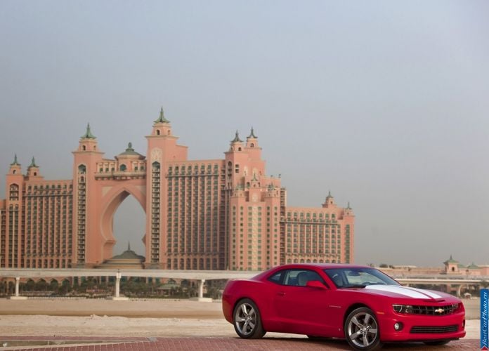 2010 Chevrolet Camaro SS - фотография 21 из 161