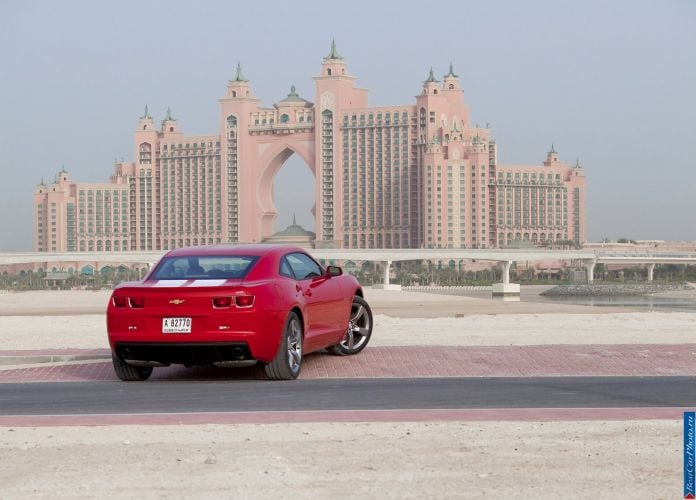 2010 Chevrolet Camaro SS - фотография 68 из 161