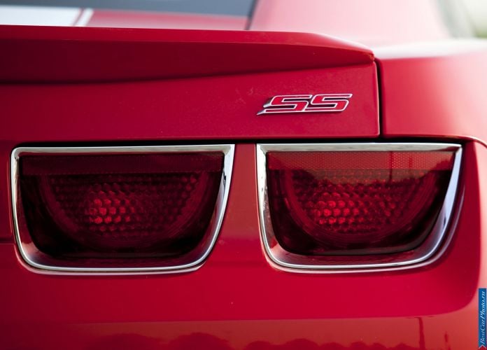 2010 Chevrolet Camaro SS - фотография 114 из 161