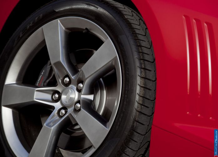 2010 Chevrolet Camaro SS - фотография 128 из 161