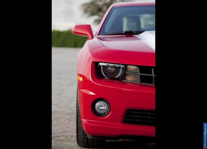 2010 Chevrolet Camaro SS - фотография 138 из 161