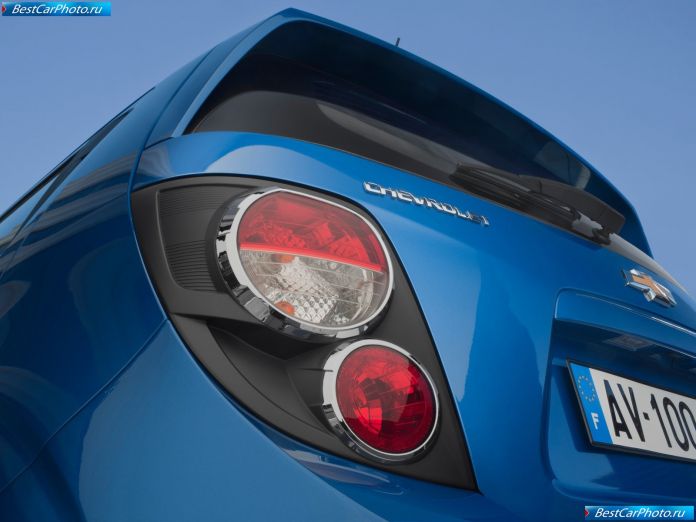 2011 Chevrolet Aveo - фотография 49 из 63