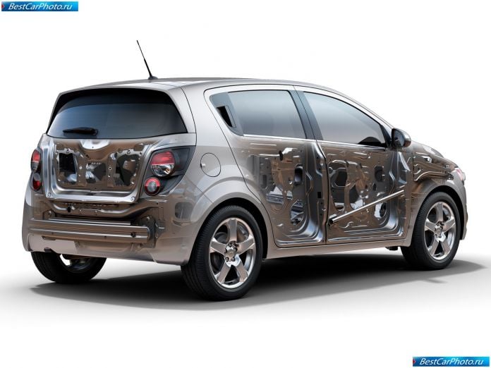 2011 Chevrolet Aveo - фотография 59 из 63