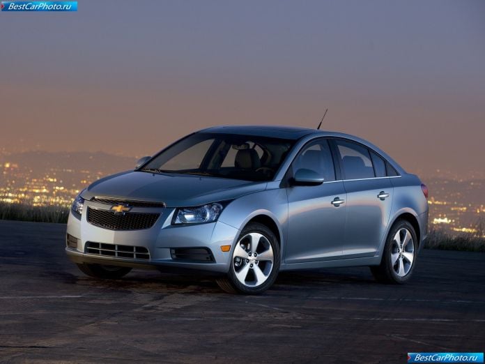 2011 Chevrolet Cruze - фотография 4 из 147 2011 Chevrolet Cruze - фотография 4 из 147