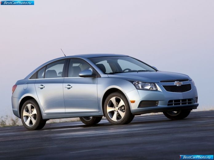 2011 Chevrolet Cruze - фотография 11 из 147 2011 Chevrolet Cruze - фотография 11 из 147