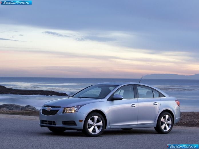 2011 Chevrolet Cruze - фотография 13 из 147 2011 Chevrolet Cruze - фотография 13 из 147
