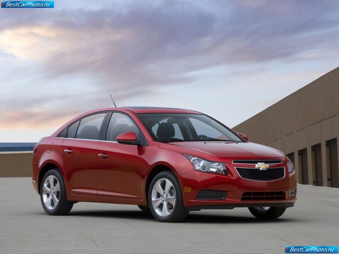 2011 Chevrolet Cruze - фотография 18 из 147 2011 Chevrolet Cruze - фотография 18 из 147