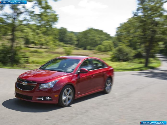 2011 Chevrolet Cruze - фотография 73 из 147
