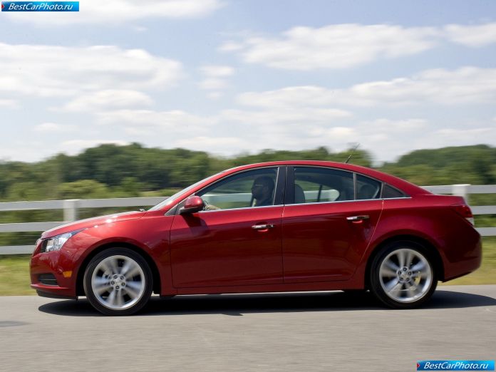 2011 Chevrolet Cruze - фотография 77 из 147 2011 Chevrolet Cruze - фотография 77 из 147