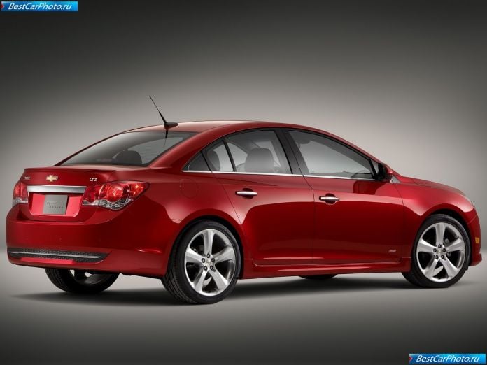 2011 Chevrolet Cruze - фотография 105 из 147