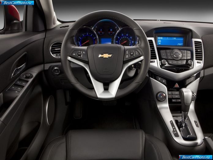2011 Chevrolet Cruze - фотография 114 из 147