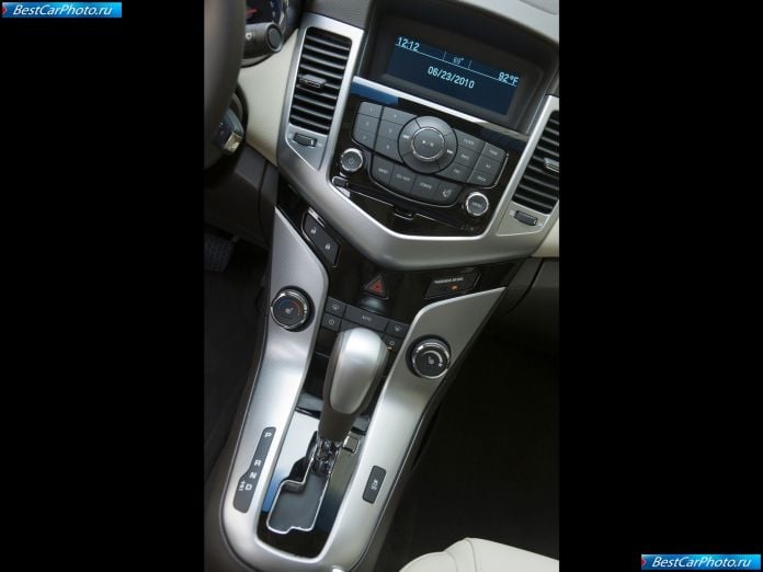 2011 Chevrolet Cruze - фотография 138 из 147