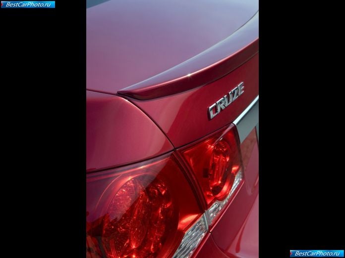 2011 Chevrolet Cruze - фотография 145 из 147