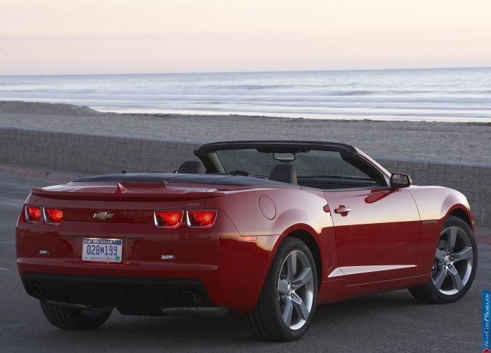 2011 Chevrolet Camaro Convertible - фотография 10 из 33 2011 Chevrolet Camaro Convertible - фотография 10 из 33