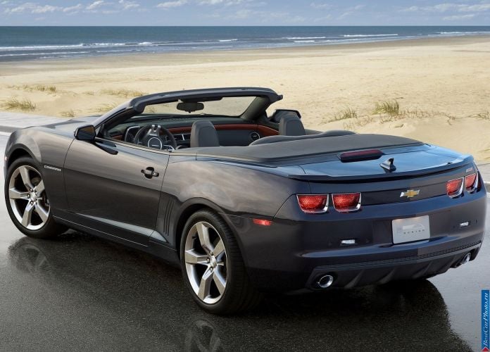 2011 Chevrolet Camaro Convertible - фотография 14 из 33 2011 Chevrolet Camaro Convertible - фотография 14 из 33
