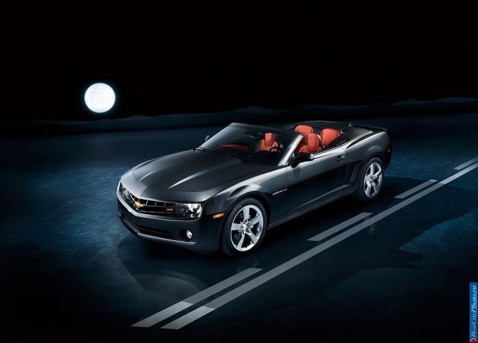 2011 Chevrolet Camaro Convertible - фотография 17 из 33 2011 Chevrolet Camaro Convertible - фотография 17 из 33