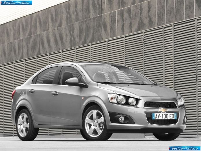2012 Chevrolet Aveo Sedan - фотография 10 из 55 2012 Chevrolet Aveo Sedan - фотография 10 из 55