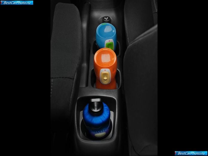 2012 Chevrolet Aveo Sedan - фотография 49 из 55