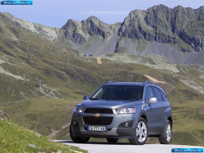 2012 Chevrolet Captiva - фотография 24 из 81