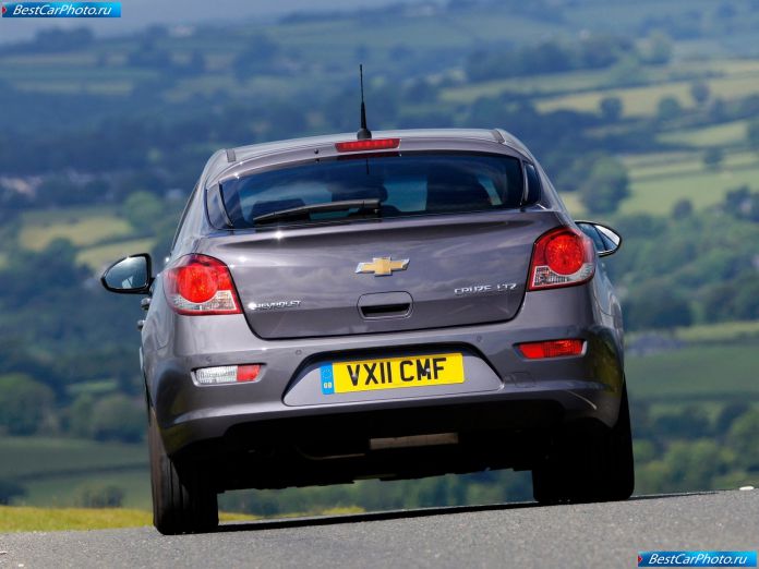 2012 Chevrolet Cruze Hatchback - фотография 47 из 73