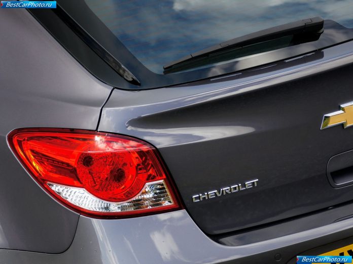 2012 Chevrolet Cruze Hatchback - фотография 61 из 73