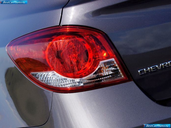 2012 Chevrolet Cruze Hatchback - фотография 62 из 73