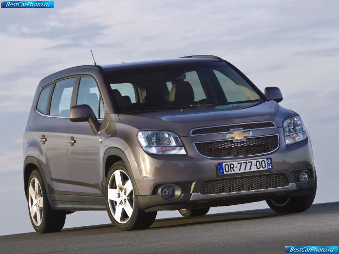 2012 Chevrolet Orlando - фотография 3 из 90