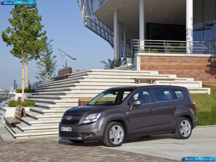 2012 Chevrolet Orlando - фотография 24 из 90 2012 Chevrolet Orlando - фотография 24 из 90